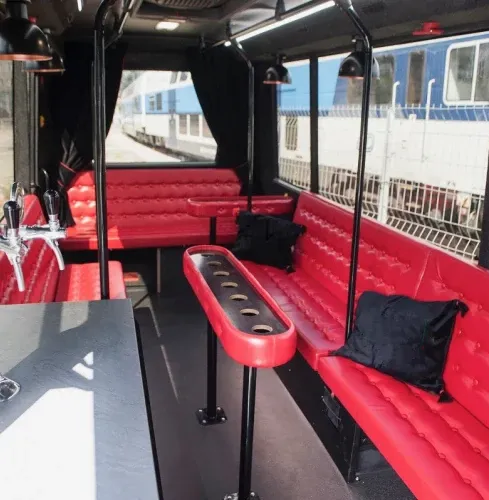 Prag Bierbus + Club