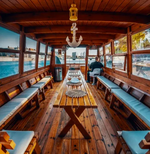 Breslau PARTYSCHIFF