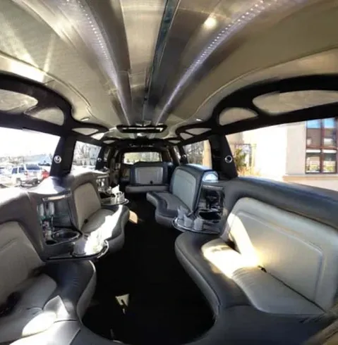 Bratislava SUV-limousine Bratislava SUV-limousine